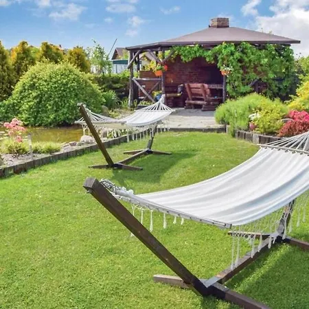 Comfortable With Garden, By The Сasa de vacaciones