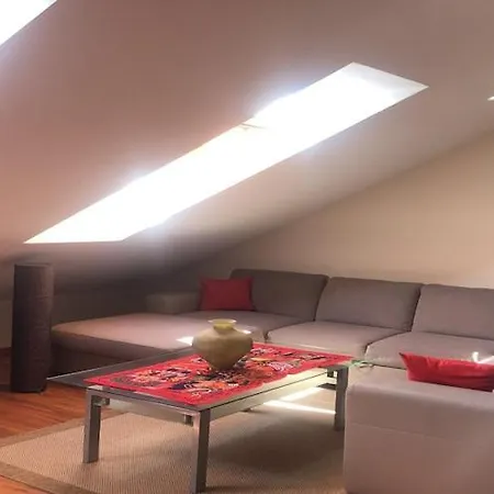 Comfortable With Garden, By The Casa vacanze Podamirowo