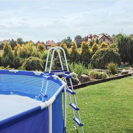 Comfortable With Garden, By The Сasa de vacaciones Podamirowo