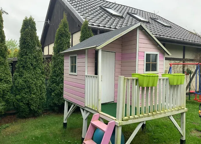 Comfortable With Garden, By The 別荘 *